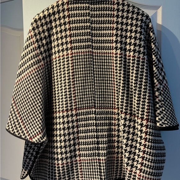 Cape plaid Basler company, size L. Brand new with tag. - Picture 5 of 8